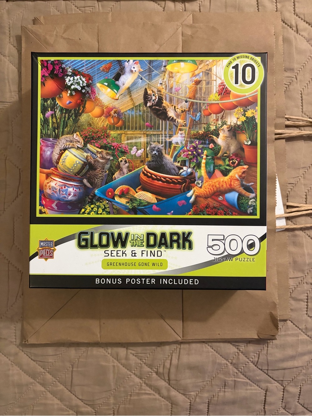 MasterPieces Glow in the Dark Seek & Find Puzzle - Multicolor Greenhouse